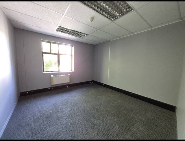 475M² OFFICE TO LET IN SANDTON CENTRAL
